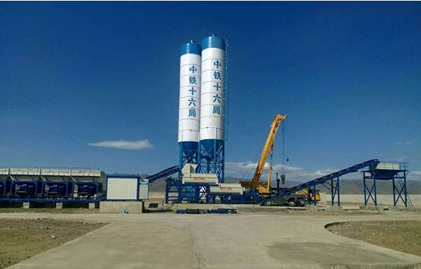 穩(wěn)定土拌合站配料機(jī)使用的注意事項(xiàng)