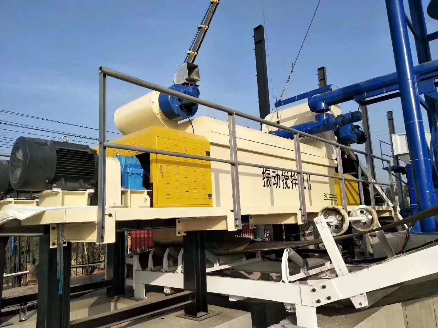 5f92241be4f23.jpg 3-20032FT53J28.jpg